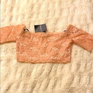 Light pink crop top shirt